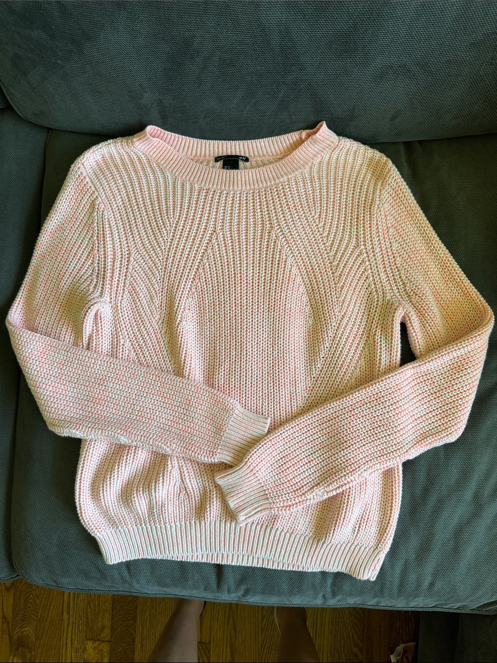 H&M Soft Light Pink Crewneck Sweater